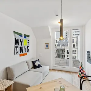 Ding Design In Brigittenau Apartman