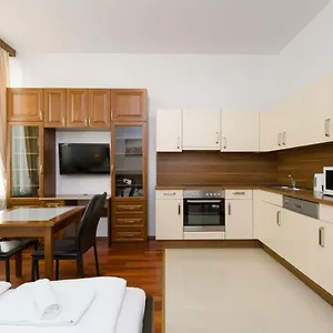  Апартаменты Waldmueller Apartments Vienna